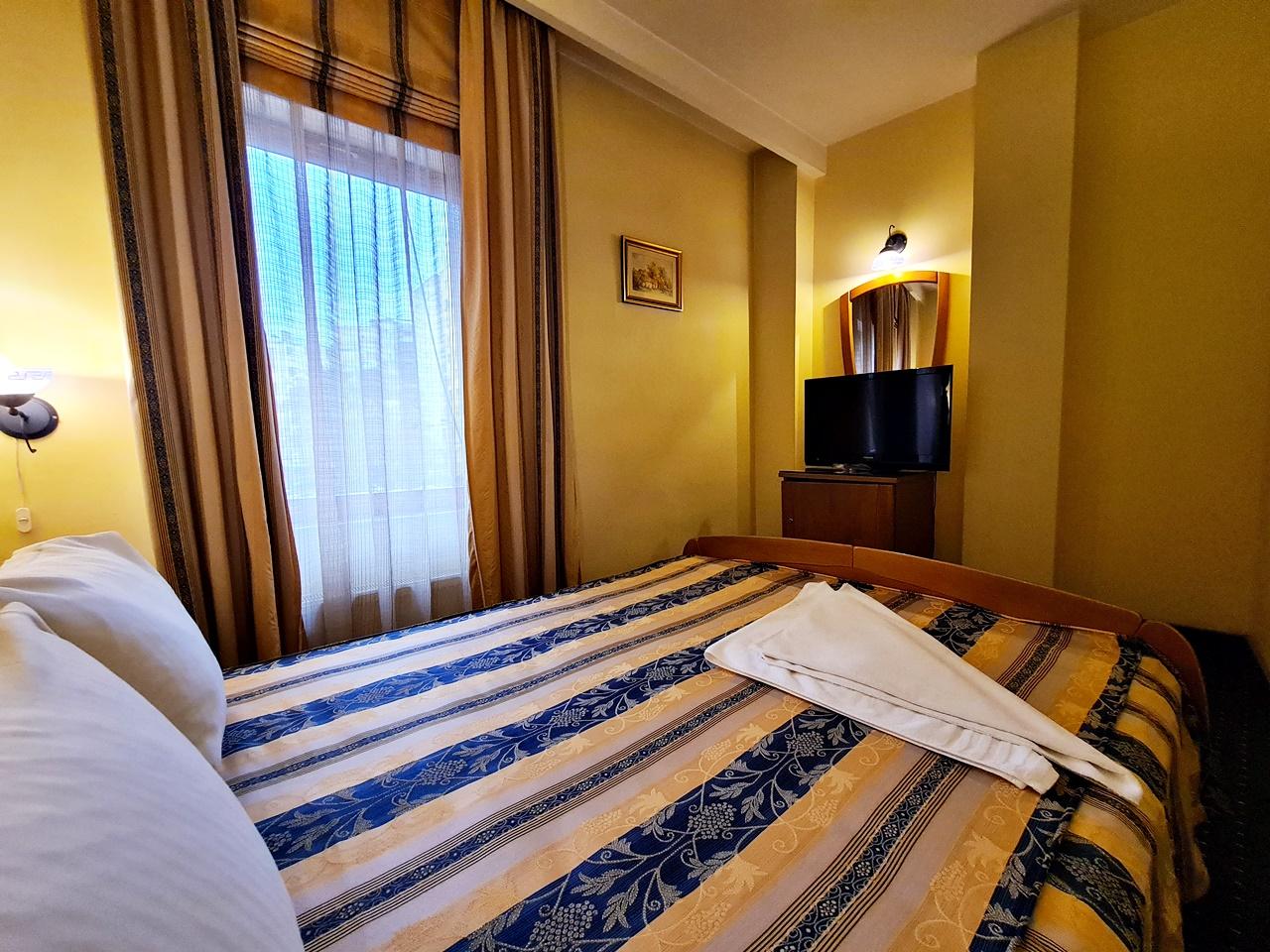 Hotel Horoscop ブカレスト エクステリア 写真