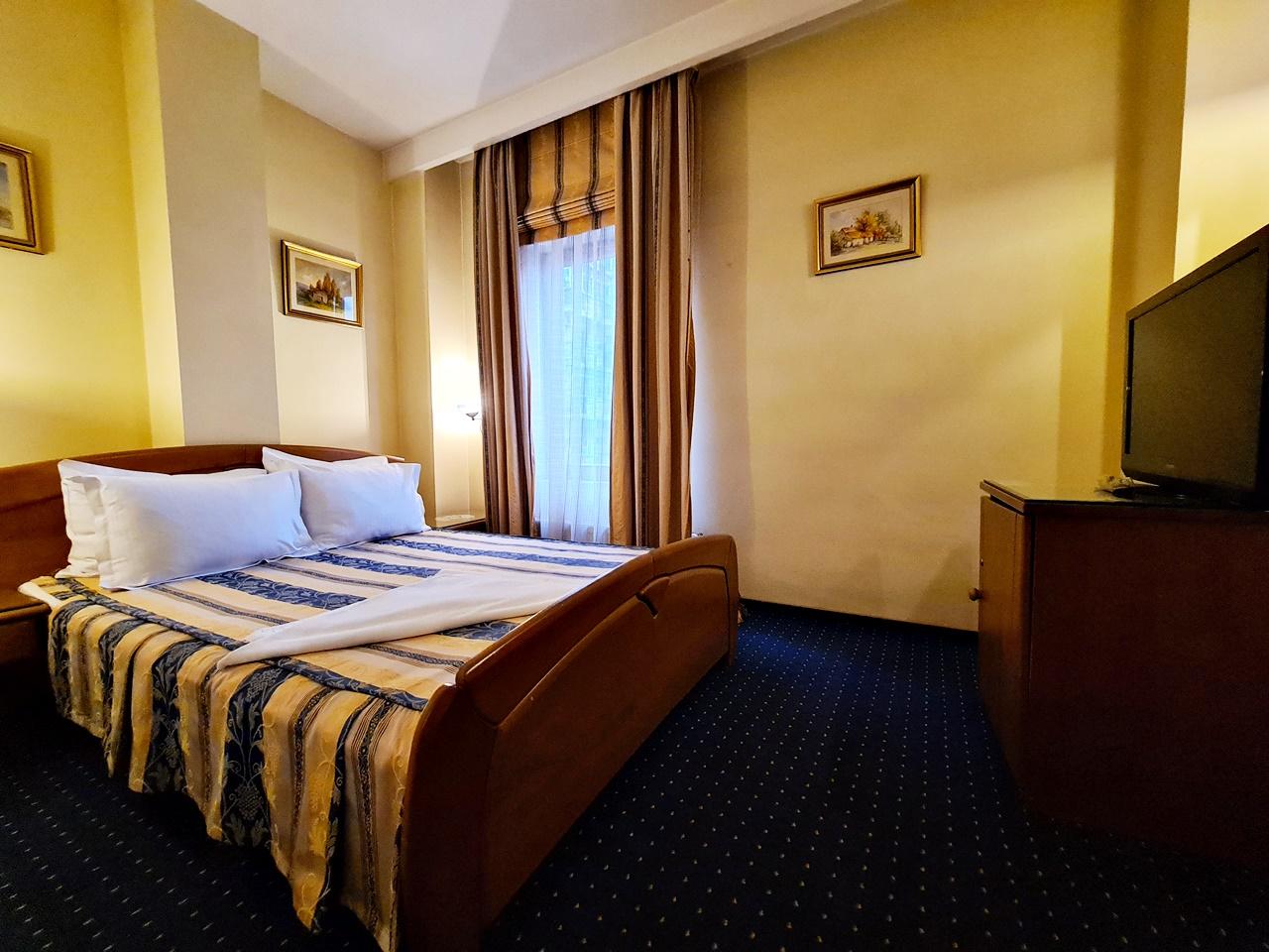 Hotel Horoscop ブカレスト エクステリア 写真