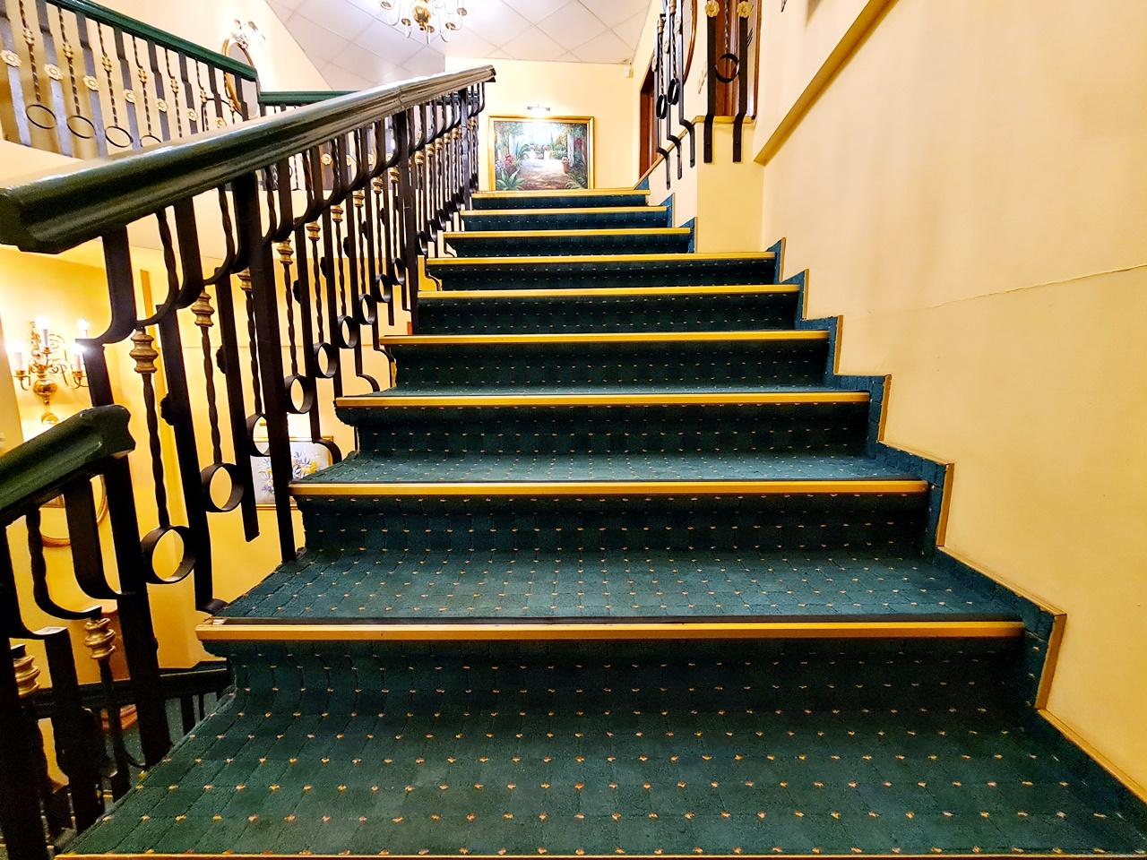 Hotel Horoscop ブカレスト エクステリア 写真