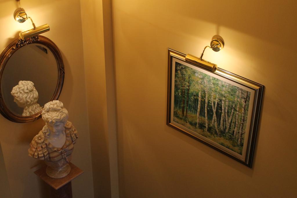 Hotel Horoscop ブカレスト エクステリア 写真